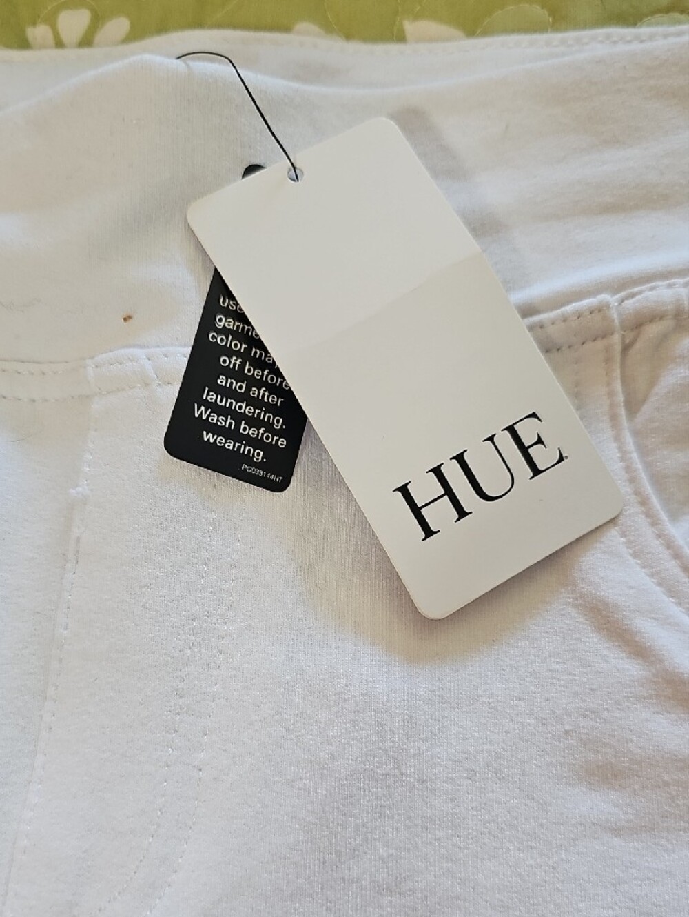 HUE White Women's Bike Shorts - Picture 3 of 5